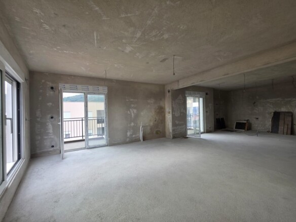Trosoban stan 165 m² – Podkošljun, Budva — fotografija 17