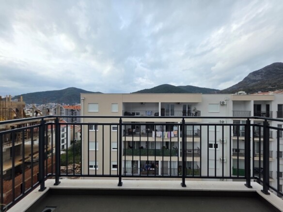 Trosoban stan 165 m² – Podkošljun, Budva — fotografija 21