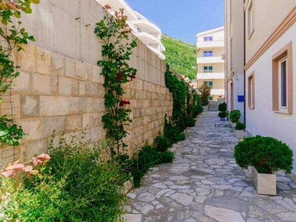 Dvosoban stan 105 m² – Petrovac, Budva — fotografija 5