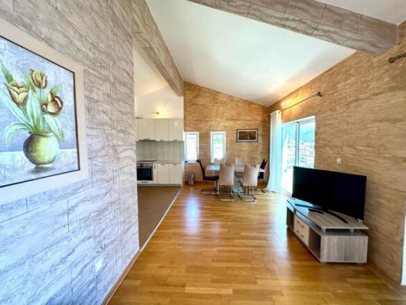 Dvosoban stan 105 m² – Petrovac, Budva — fotografija 8