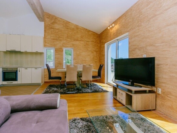 Dvosoban stan 105 m² – Petrovac, Budva — fotografija 12