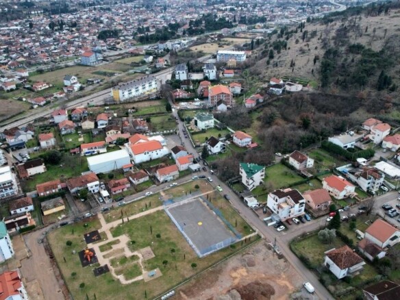 Plac 4.200 m² – Podgorica — fotografija 2