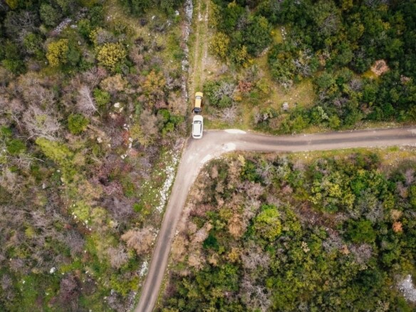 Plac 4.254 m² – Lješevići, Kotor — fotografija 2