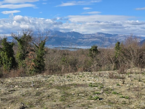 Plac 4.254 m² – Lješevići, Kotor — fotografija 3