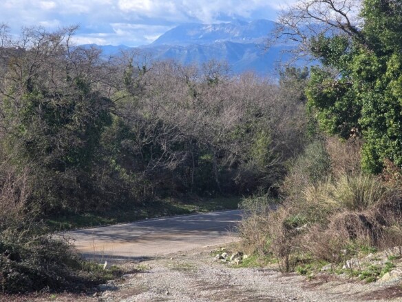 Plac 4.254 m² – Lješevići, Kotor — fotografija 8