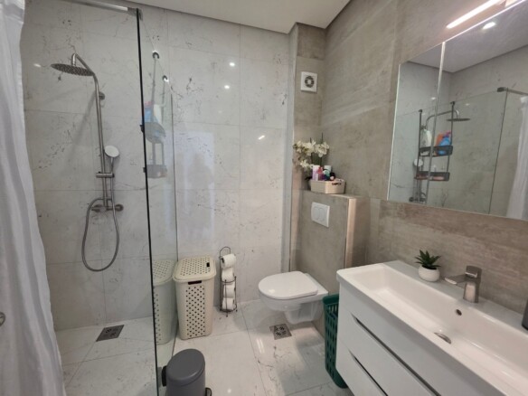 Dvosoban stan 91 m² – Podkošljun, Budva — fotografija 19