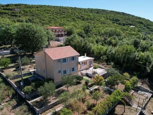 Kuća 169 m² – Kovači, Kotor — fotografija 2