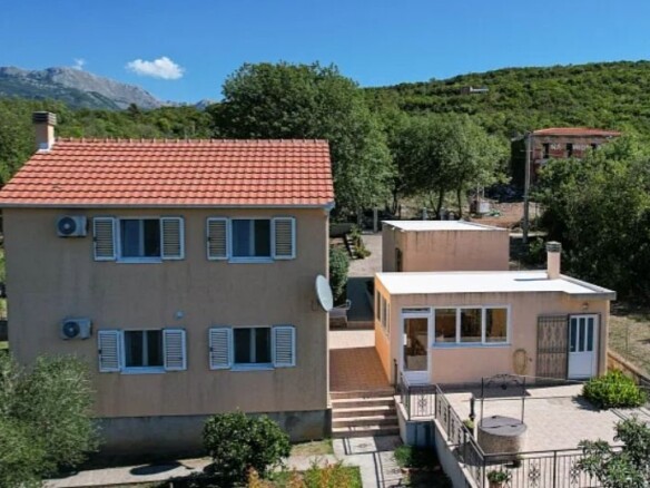 Kuća 169 m² – Kovači, Kotor — fotografija 5