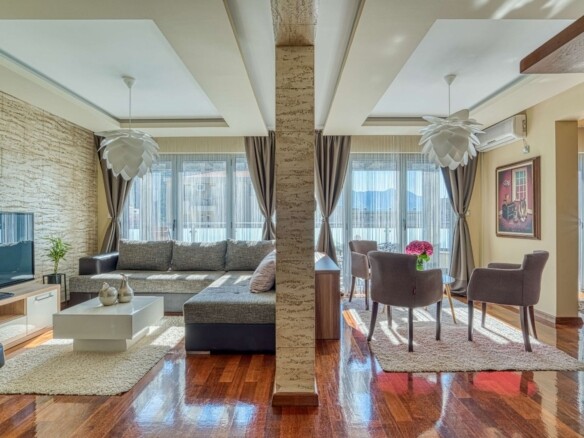 Četvorosoban stan 188 m² – Rozino, Budva — fotografija 2