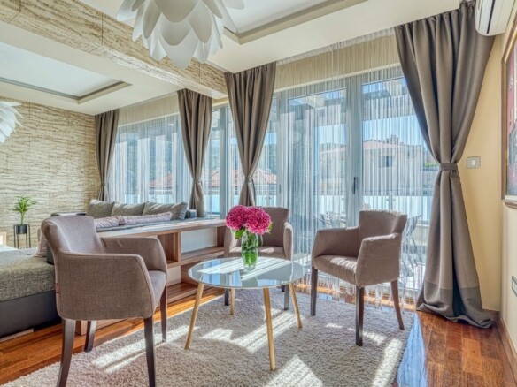 Četvorosoban stan 188 m² – Rozino, Budva — fotografija 8