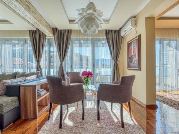 Četvorosoban stan 188 m² – Rozino, Budva — fotografija 16