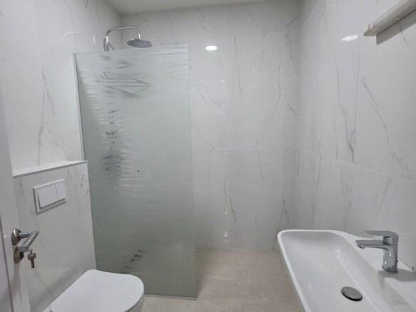 Dvosoban stan 85 m² – Bečići, Budva — fotografija 11