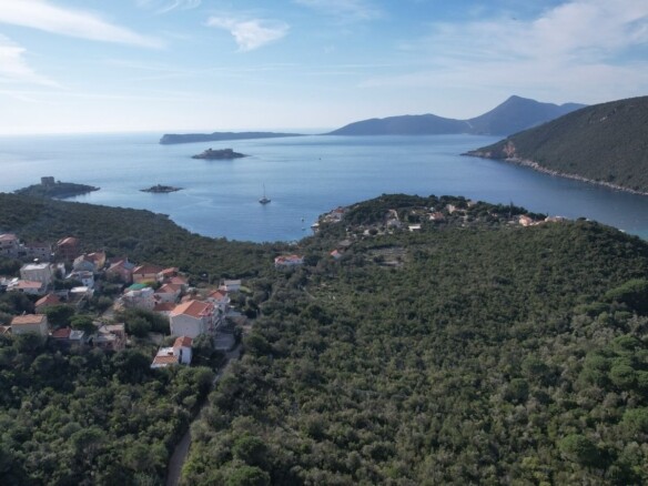 Urbanističko zemljište 849 m² u Miristu, Herceg Novi — fotografija 14