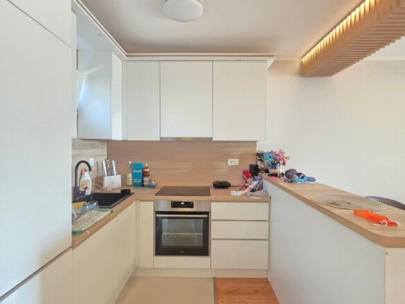 Dvosoban stan 68 m² – Pržno, Budva — fotografija 11