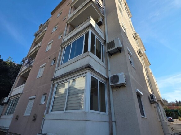 Dvosoban stan 68 m² – Pržno, Budva — fotografija 20