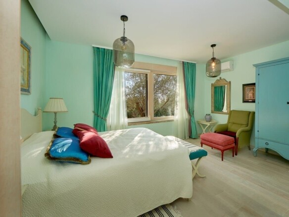 Izdavanje: Trosoban stan 247 m² – Sveti Stefan, Budva — fotografija 8