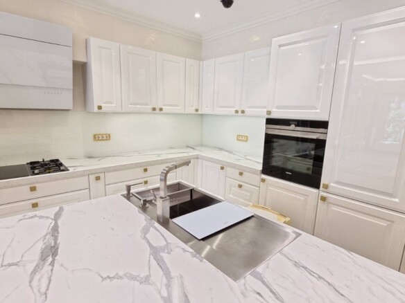 Dvosoban stan 115 m² – Budva — fotografija 11