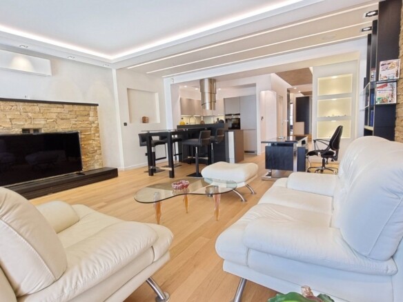 Dvosoban stan 107 m² – Budva — fotografija 3