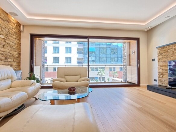 Dvosoban stan 107 m² – Budva — fotografija 20