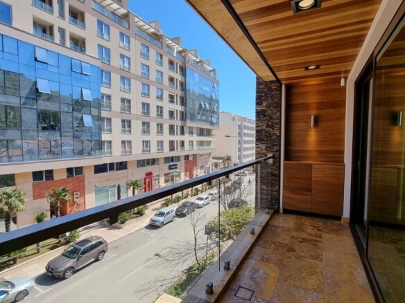 Dvosoban stan 108 m² – Budva — fotografija 3