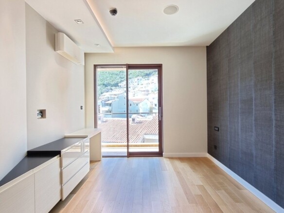 Dvosoban stan 108 m² – Budva — fotografija 7