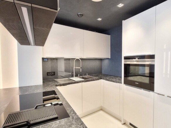 Dvosoban stan 108 m² – Budva — fotografija 10