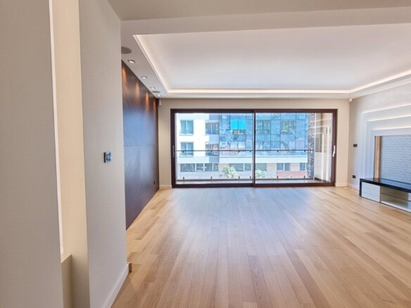 Trosoban stan 313 m² – Budva — fotografija 7