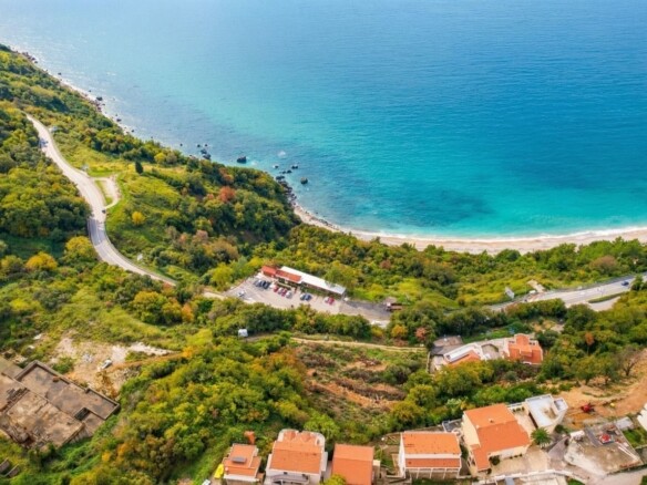 Plac sa pogledom na more u Prijevoru, Budva — fotografija 5