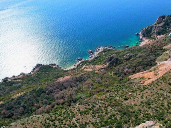 Plac 3.350 m² – Reževići, Budva — fotografija 4