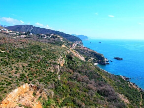 Plac 3.350 m² – Reževići, Budva — fotografija 6