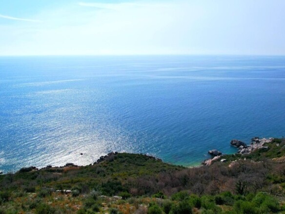 Plac 3.350 m² – Reževići, Budva — fotografija 13