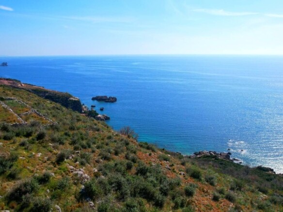 Plac 3.350 m² – Reževići, Budva — fotografija 14