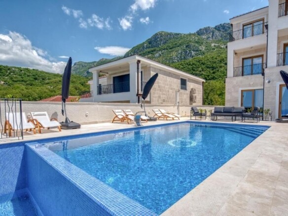 Kuća 450 m² – Tudorovići, Budva — fotografija 2