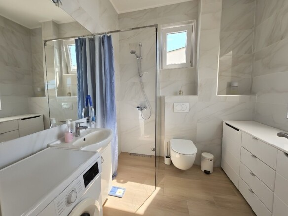 Dvosoban stan 102 m² – Seoce, Budva — fotografija 11