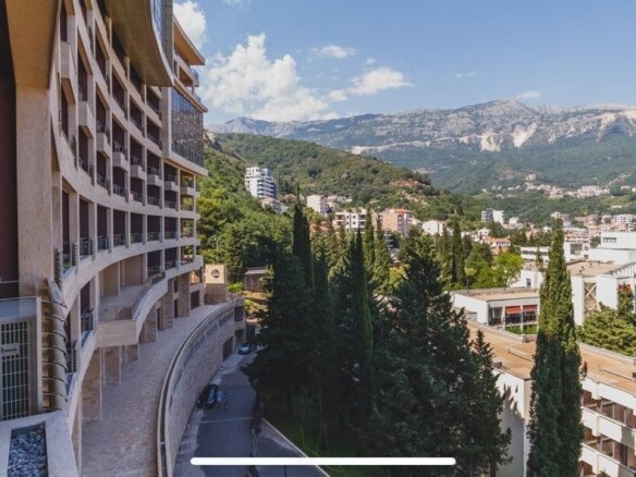 Dvosoban stan 78 m² – Bečići, Budva — fotografija 17