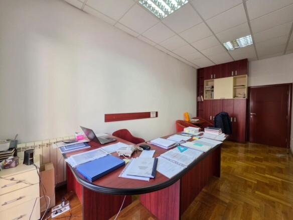 Poslovni prostor u Rozinu, Budva — fotografija 7