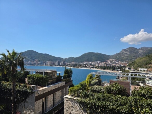Dvosoban stan 141 m² – Budva — fotografija 3