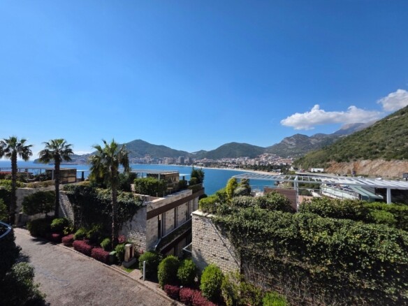 Dvosoban stan 141 m² – Budva — fotografija 12