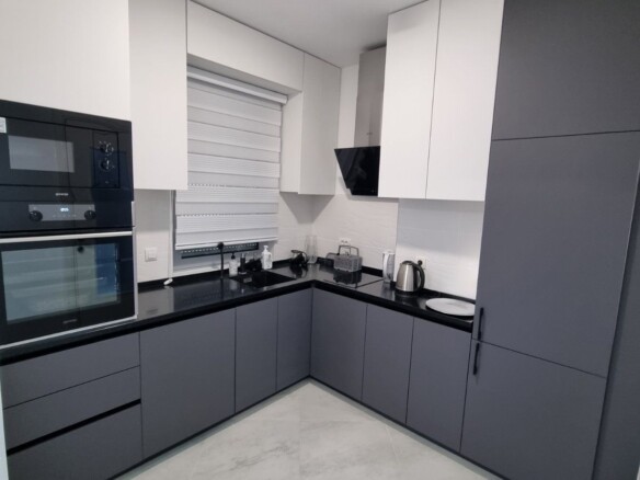 Trosoban stan 95 m² – Rozino, Budva — fotografija 5