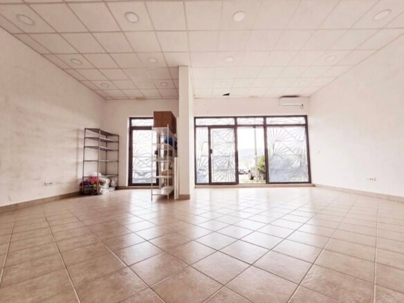 Poslovni prostor 120 m² – Stari aerodrom, Podgorica — fotografija 3