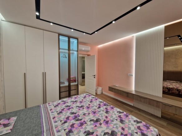 Dvosoban stan 72 m² za izdavanje, Tivat — fotografija 16