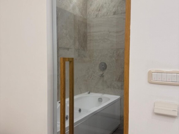 Izdavanje: Dvosoban stan 108 m² – Babin Do, Budva — fotografija 11
