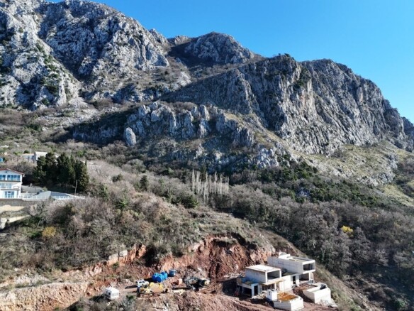 Urbanizovan plac sa pogledom na more, Blizikuće, Budva — fotografija 7