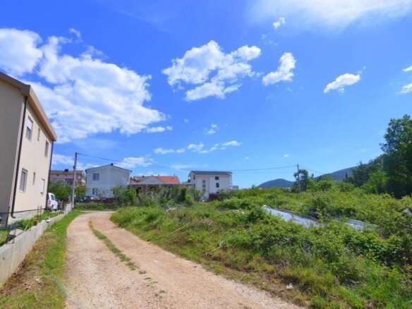 Plac 1.600 m² – Lastva Grbaljska, Kotor — fotografija 2
