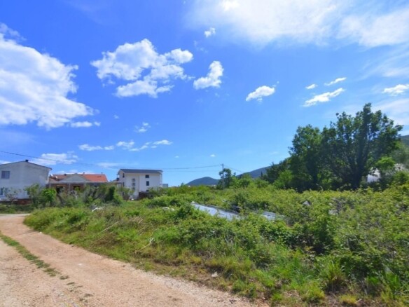 Plac 1.600 m² – Lastva Grbaljska, Kotor — fotografija 3