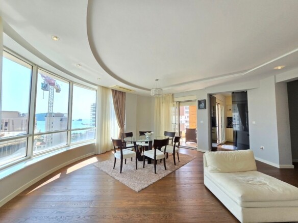Dvosoban stan 125 m² – Budva — fotografija 10