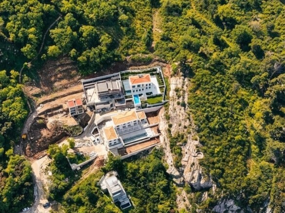Plac 1.364 m² – Reževići, Budva — fotografija 6