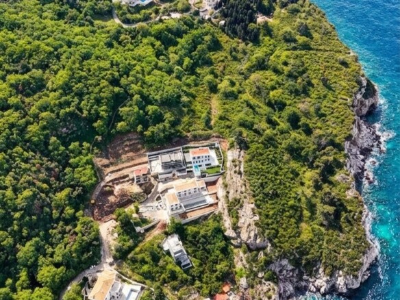 Plac 1.364 m² – Reževići, Budva — fotografija 10