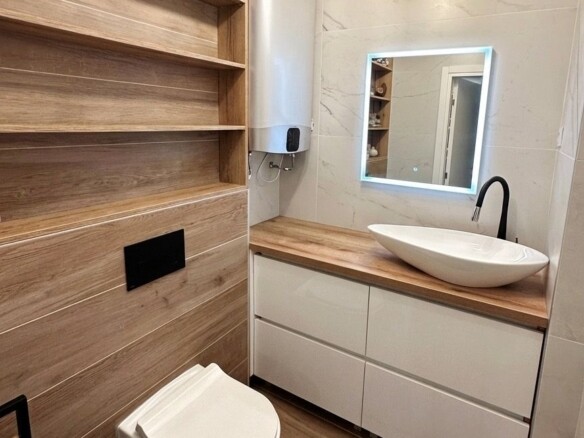 Trosoban stan 107 m² – Budva — fotografija 10