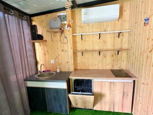 Trosoban stan 107 m² – Budva — fotografija 14